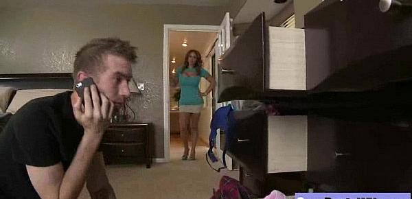  Sex Act With Huge Tits Housewife (eva notty) movie-15